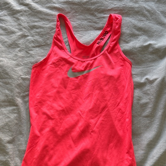 Nike Pro Coral / Hot Pink Tank Top - Picture 1 of 4
